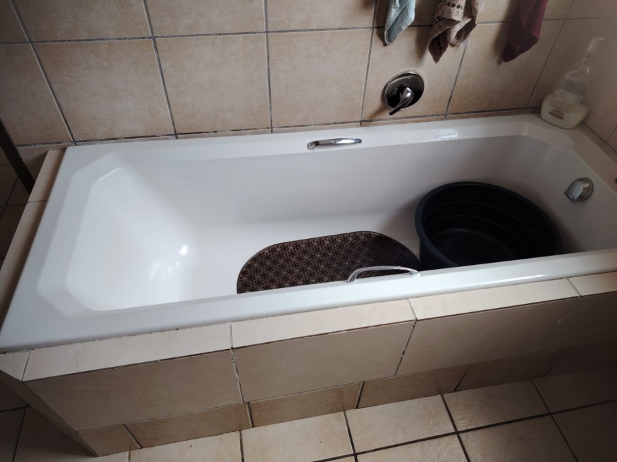 3 Bedroom Property for Sale in Westergloor Gauteng