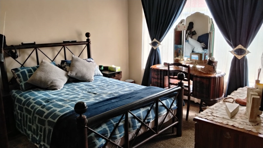 3 Bedroom Property for Sale in Greenhills Gauteng