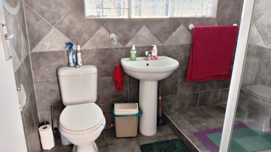 3 Bedroom Property for Sale in Greenhills Gauteng