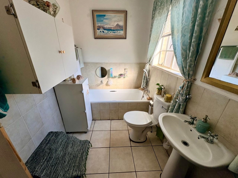 2 Bedroom Property for Sale in Robinpark Gauteng