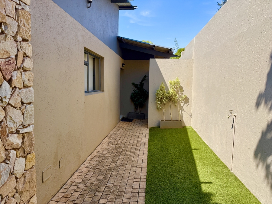 3 Bedroom Property for Sale in Olympus AH Gauteng