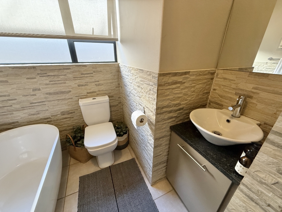3 Bedroom Property for Sale in Olympus AH Gauteng