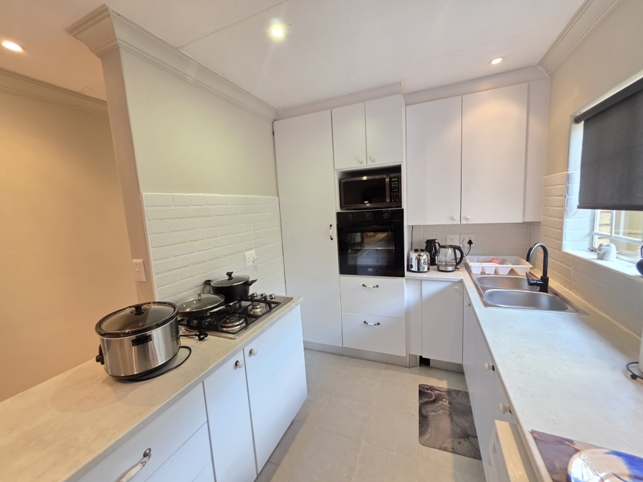 2 Bedroom Property for Sale in Mooikloof Gauteng