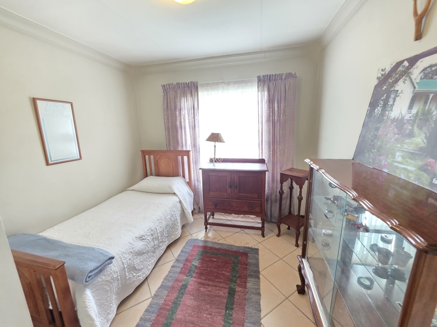 2 Bedroom Property for Sale in Mooikloof Gauteng