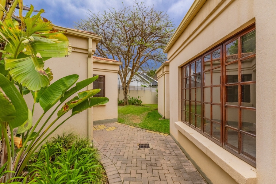 To Let 3 Bedroom Property for Rent in Douglasdale Gauteng