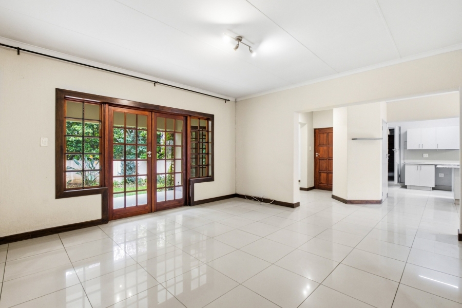 To Let 3 Bedroom Property for Rent in Douglasdale Gauteng