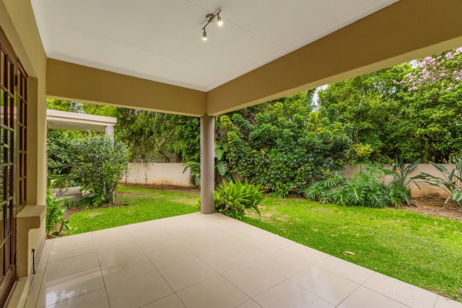 To Let 3 Bedroom Property for Rent in Douglasdale Gauteng
