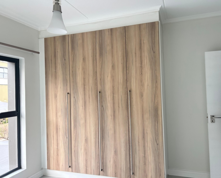 3 Bedroom Property for Sale in Waterfall Gauteng