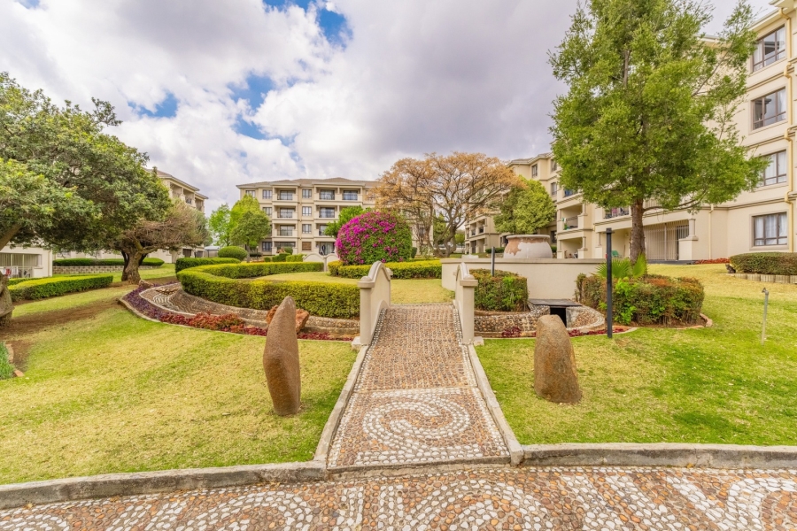 2 Bedroom Property for Sale in Noordwyk Gauteng