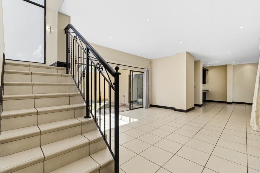 4 Bedroom Property for Sale in Dainfern Golf Estate Gauteng