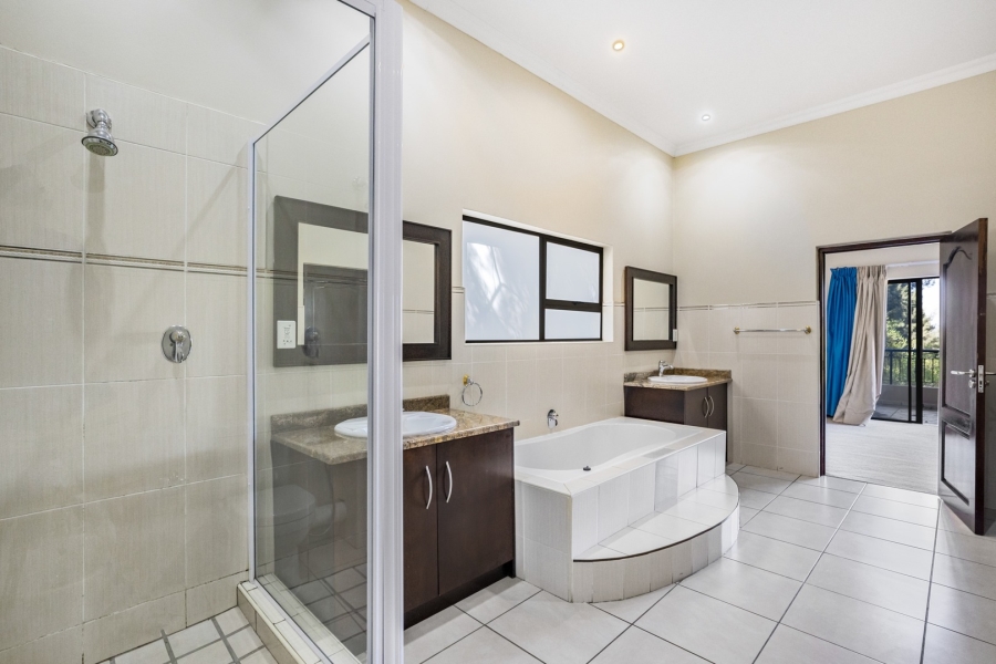 4 Bedroom Property for Sale in Dainfern Golf Estate Gauteng
