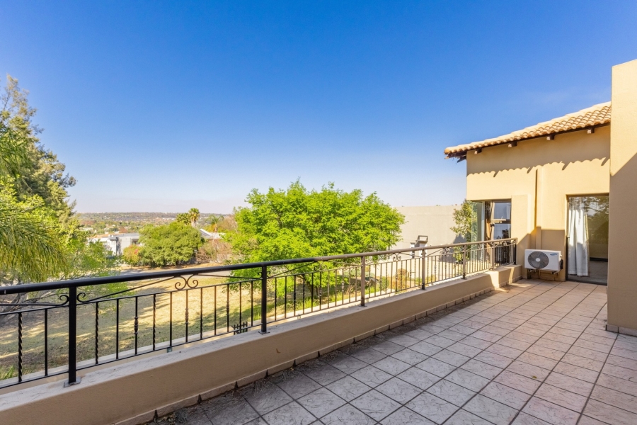 4 Bedroom Property for Sale in Dainfern Golf Estate Gauteng