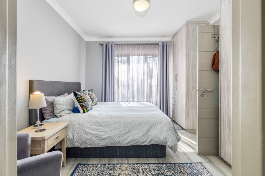 2 Bedroom Property for Sale in Broadacres Gauteng