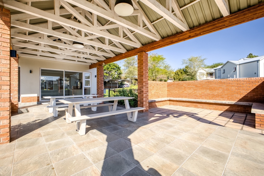 2 Bedroom Property for Sale in Broadacres Gauteng