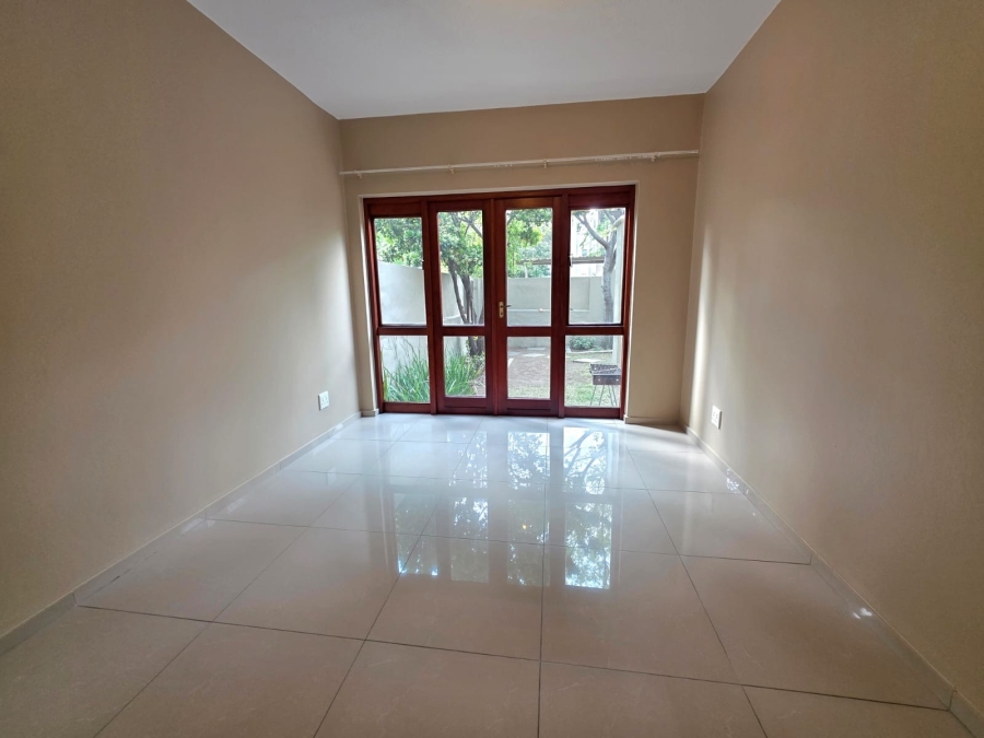 To Let 2 Bedroom Property for Rent in Lonehill Gauteng