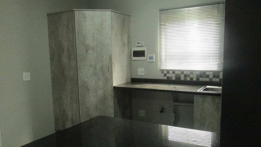2 Bedroom Property for Sale in Norton Home Estate AH Gauteng
