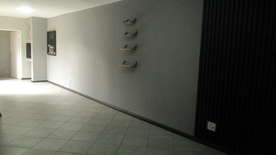 2 Bedroom Property for Sale in Norton Home Estate AH Gauteng