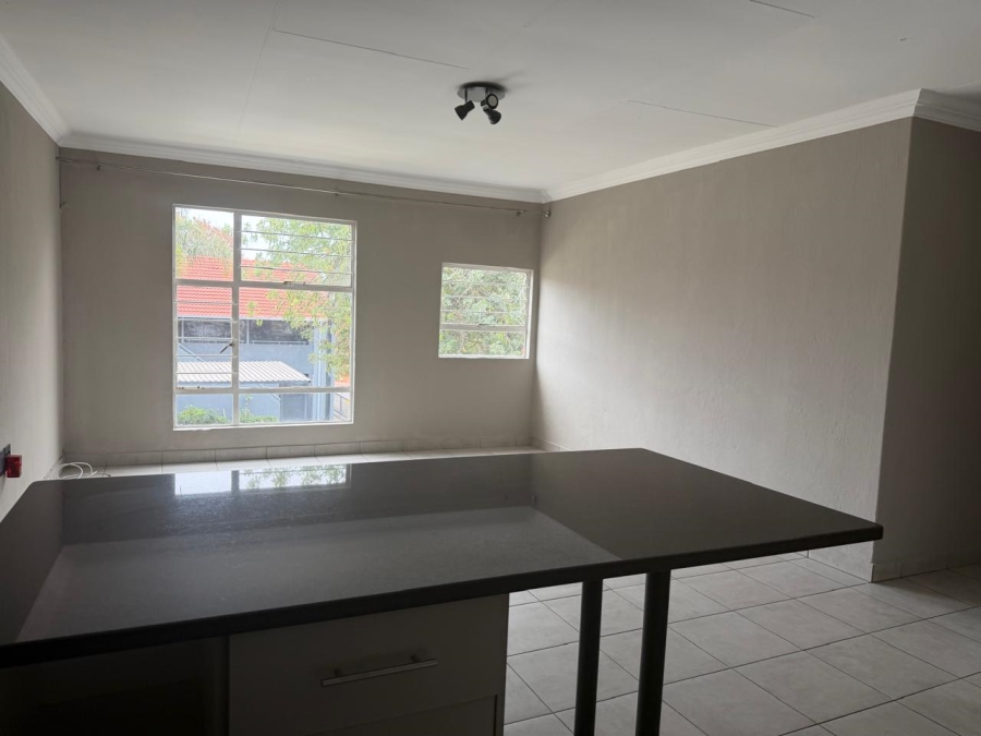 To Let 3 Bedroom Property for Rent in La Montagne Gauteng