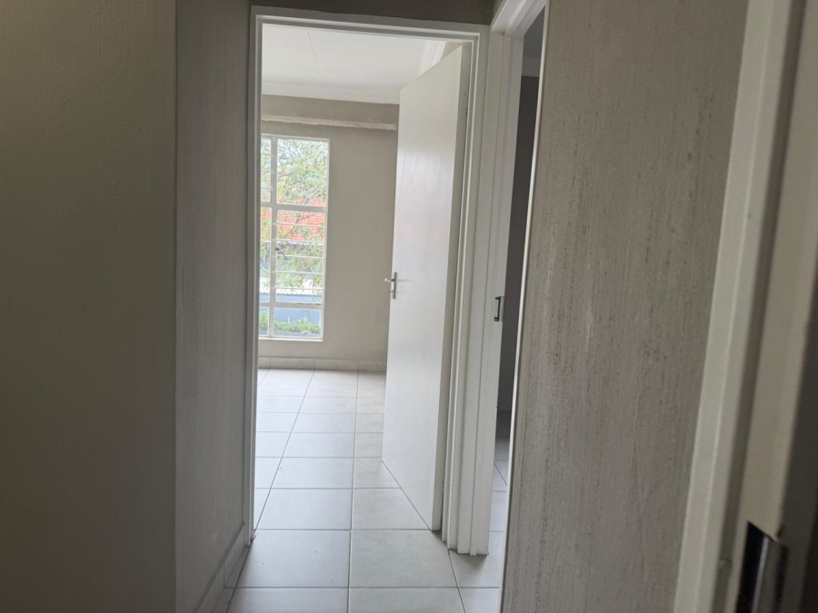 To Let 3 Bedroom Property for Rent in La Montagne Gauteng