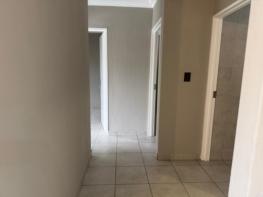 To Let 3 Bedroom Property for Rent in La Montagne Gauteng