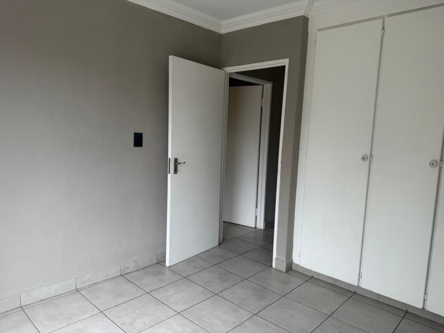 To Let 3 Bedroom Property for Rent in La Montagne Gauteng