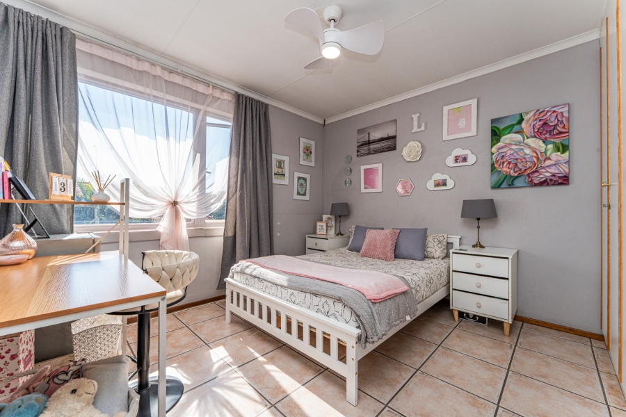 To Let 3 Bedroom Property for Rent in Die Wilgers Gauteng