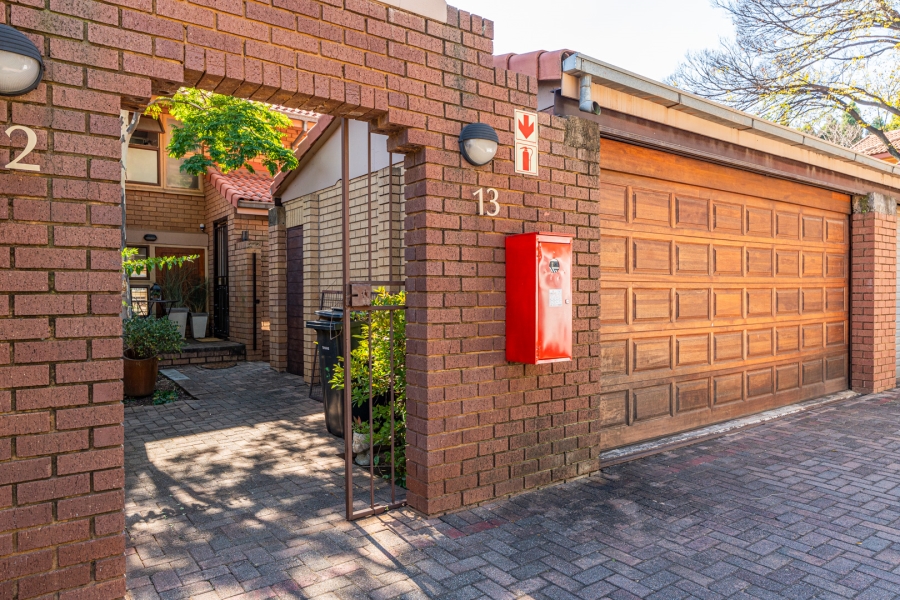 To Let 3 Bedroom Property for Rent in Die Wilgers Gauteng