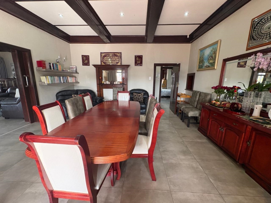 4 Bedroom Property for Sale in Northcliff Gauteng