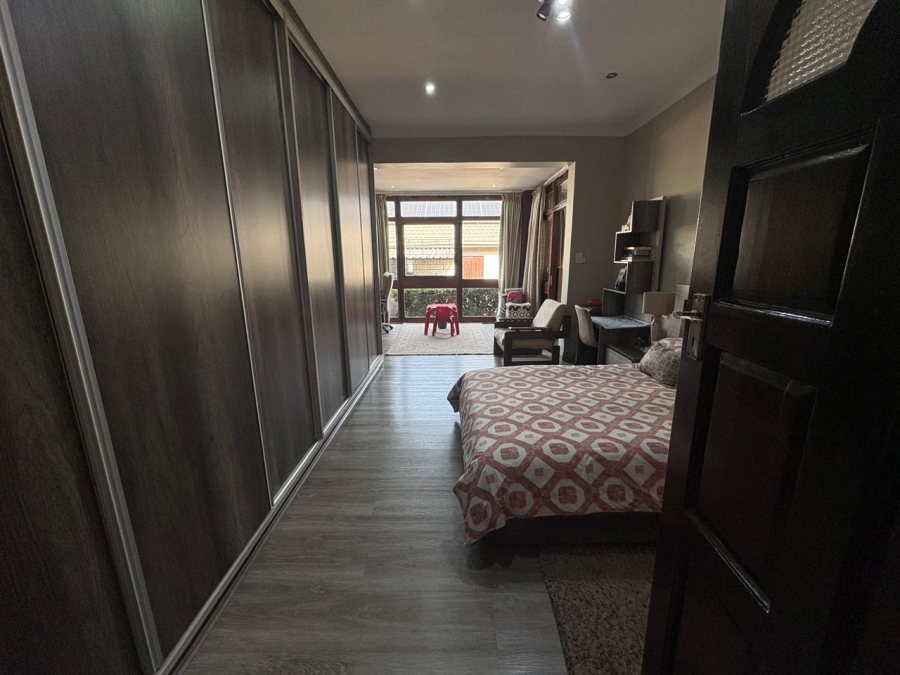 4 Bedroom Property for Sale in Northcliff Gauteng