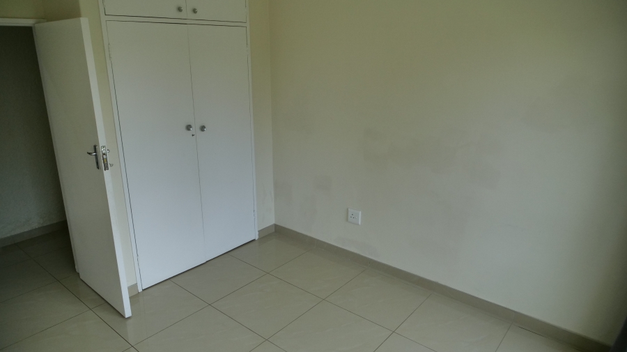 To Let 3 Bedroom Property for Rent in Glenanda Gauteng