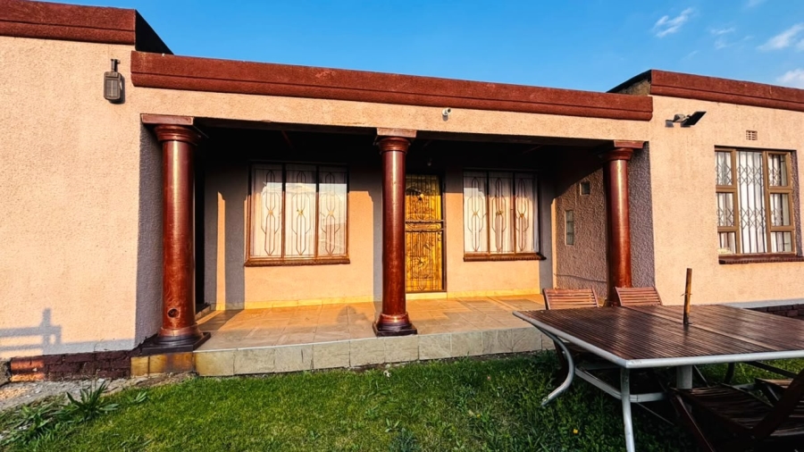 3 Bedroom Property for Sale in Tsakane Ext 16 Gauteng