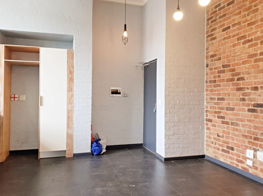 To Let 1 Bedroom Property for Rent in Braamfontein Werf Gauteng
