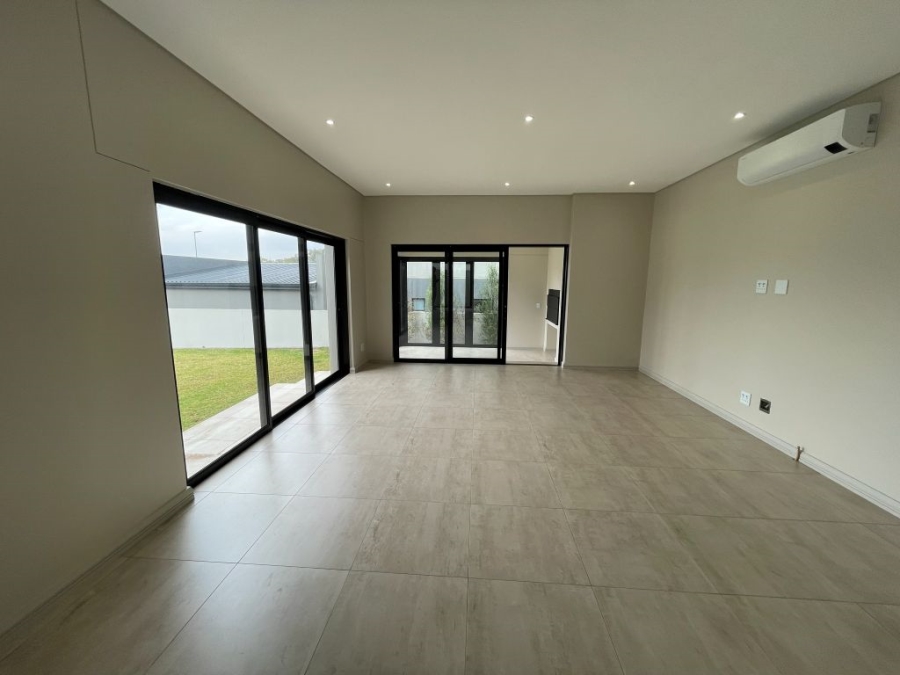 3 Bedroom Property for Sale in Fountainbrook Estate Gauteng