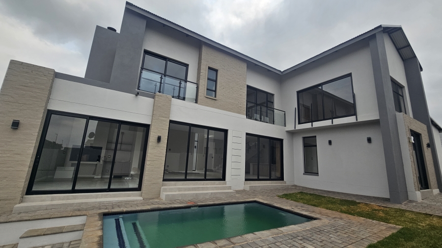4 Bedroom Property for Sale in Fountainbrook Estate Gauteng
