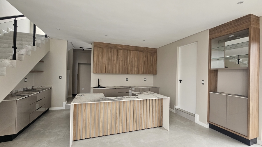 4 Bedroom Property for Sale in Fountainbrook Estate Gauteng