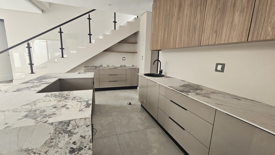 4 Bedroom Property for Sale in Fountainbrook Estate Gauteng