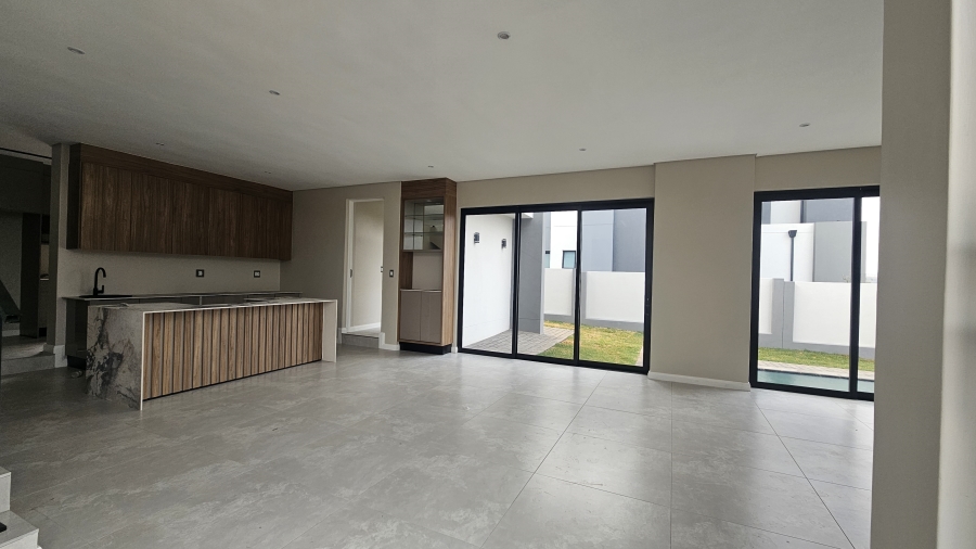 4 Bedroom Property for Sale in Fountainbrook Estate Gauteng