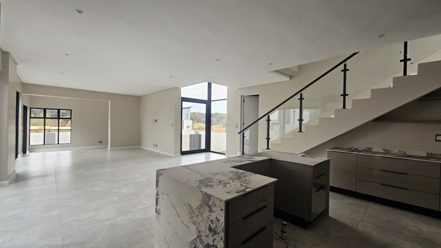 4 Bedroom Property for Sale in Fountainbrook Estate Gauteng