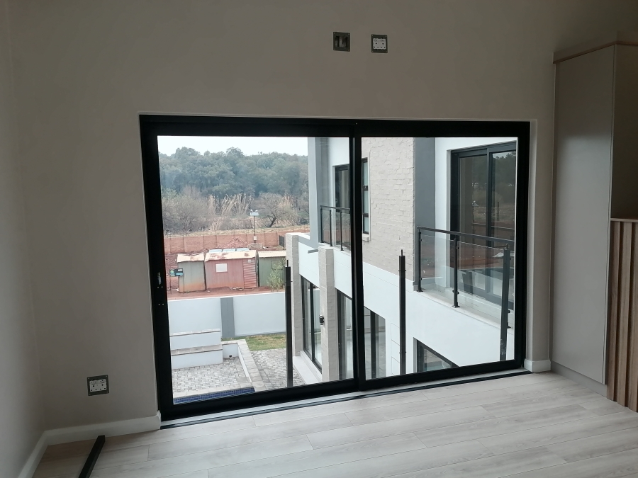 4 Bedroom Property for Sale in Fountainbrook Estate Gauteng