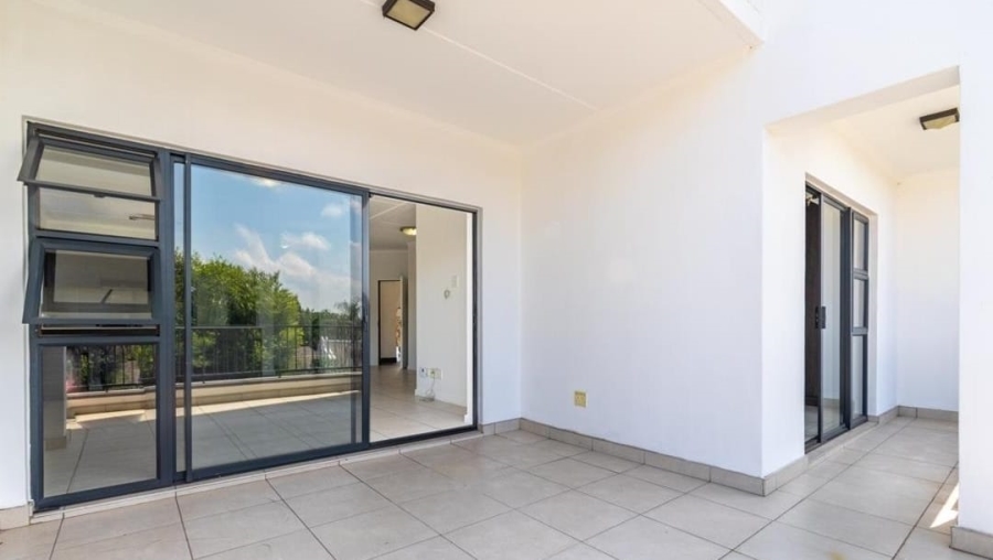 To Let 3 Bedroom Property for Rent in Olivedale Gauteng