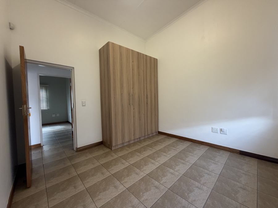 To Let 4 Bedroom Property for Rent in Deltoida A H Gauteng