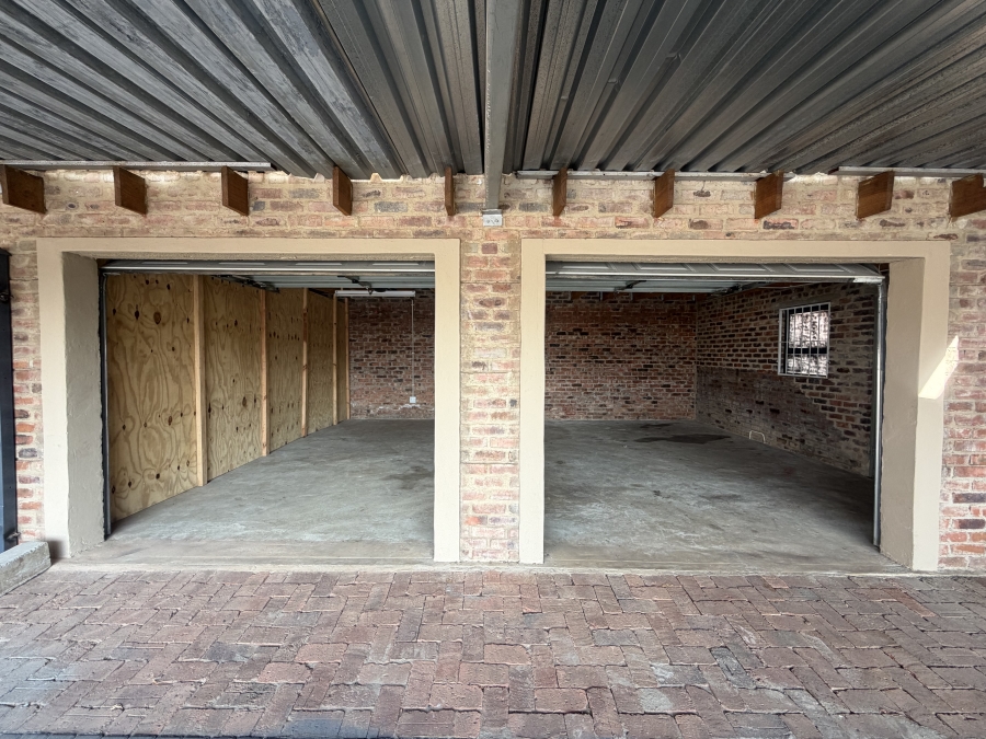 To Let 4 Bedroom Property for Rent in Deltoida A H Gauteng