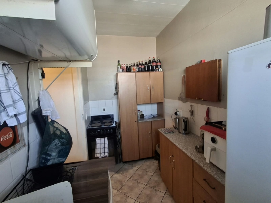 2 Bedroom Property for Sale in Waverley Gauteng