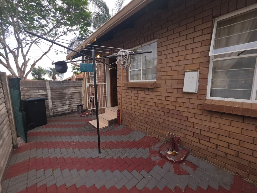 2 Bedroom Property for Sale in The Orchards Gauteng