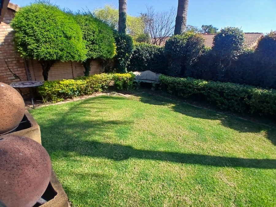 To Let 3 Bedroom Property for Rent in Equestria Gauteng