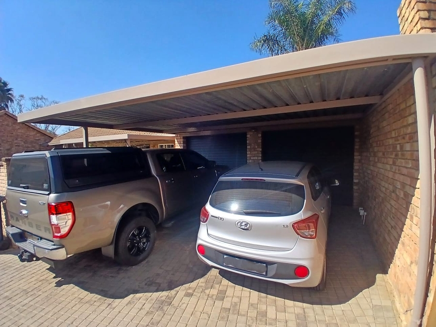 To Let 3 Bedroom Property for Rent in Equestria Gauteng