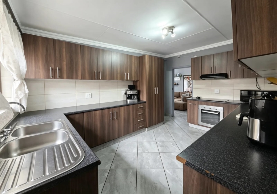 4 Bedroom Property for Sale in Wolmer Gauteng