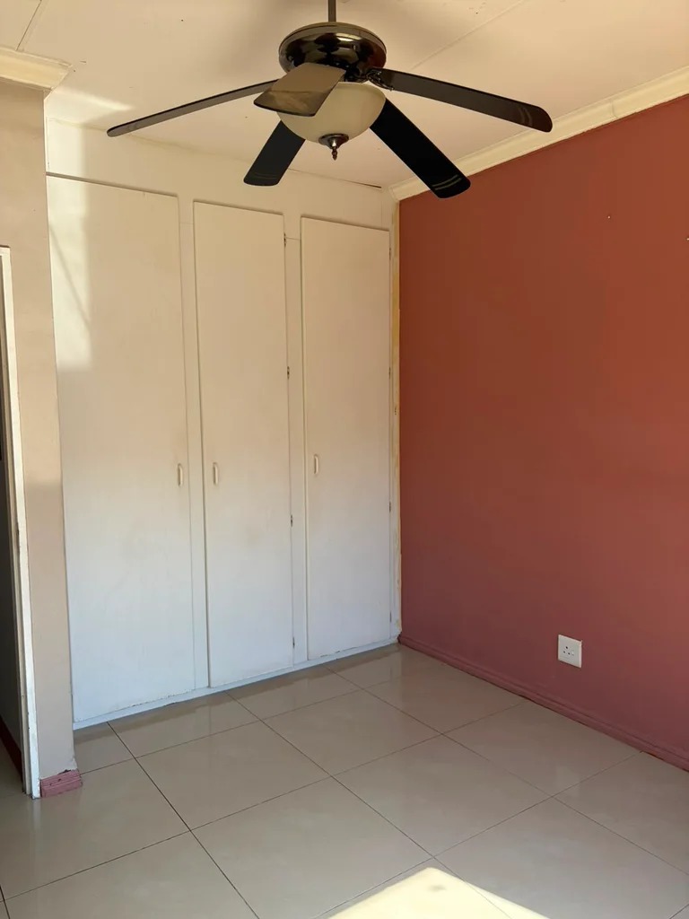 To Let 2 Bedroom Property for Rent in Radiokop Gauteng