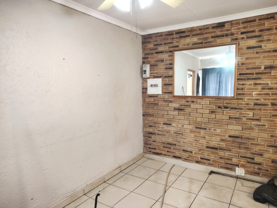 4 Bedroom Property for Sale in Casseldale Gauteng
