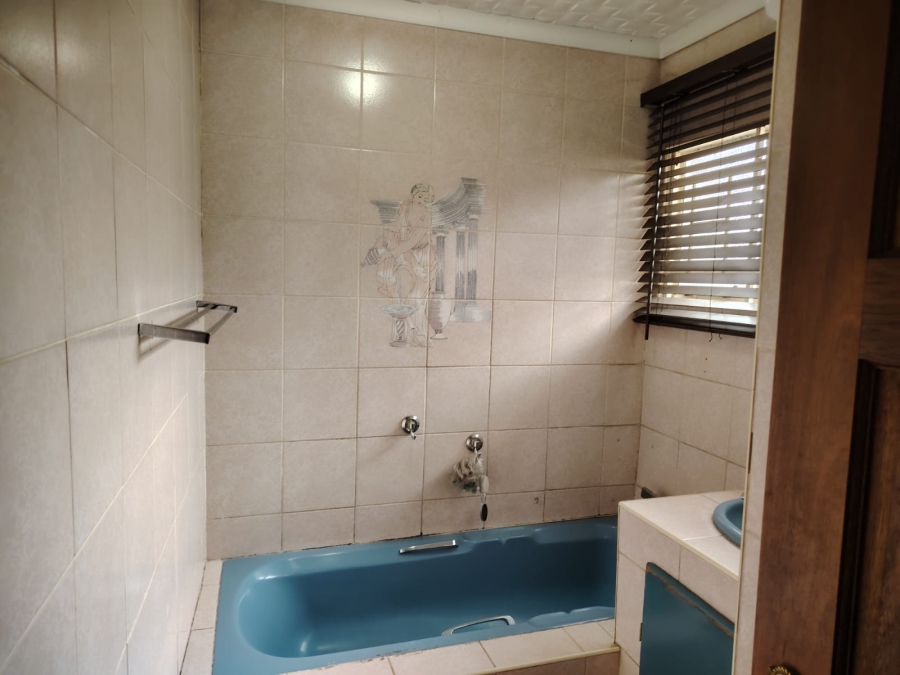 4 Bedroom Property for Sale in Casseldale Gauteng